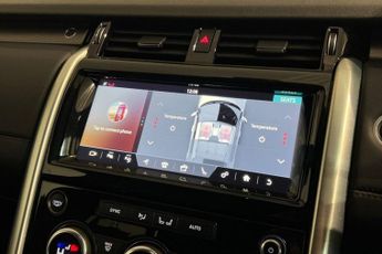 LAND ROVER DISCOVERY 3.0 SD V6 HSE SUV 5dr Diesel Auto 4WD Euro 6 (s/s) (306 ps) Slid