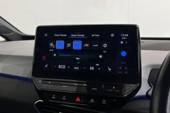 VOLKSWAGEN ID.3 Pro Performance 58kWh Family Hatchback 5dr Electric Auto (204 ps