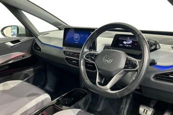 VOLKSWAGEN ID.3 Pro Performance 58kWh Family Hatchback 5dr Electric Auto (204 ps