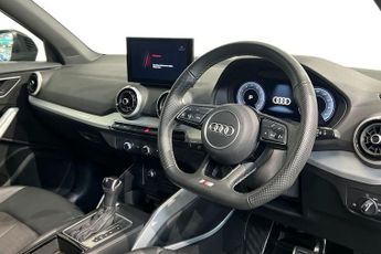 AUDI Q2 1.5 TFSI CoD 35 Black Edition SUV 5dr Petrol S Tronic Euro 6 (s/