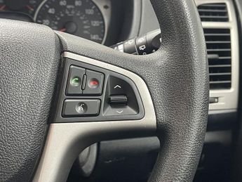 HYUNDAI I20 1.4 Comfort Hatchback 5dr Petrol Auto Euro 5 (99 bhp)