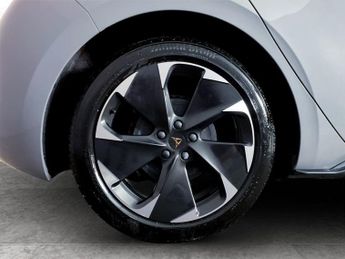 CUPRA BORN e-Boost 59kWh V2 Hatchback 5dr Electric Auto (230 ps)