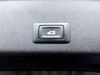 AUDI E-TRON 50 Technik SUV 5dr Electric Auto quattro 71.2kWh (313 ps)