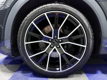 AUDI E-TRON 50 Technik SUV 5dr Electric Auto quattro 71.2kWh (313 ps)