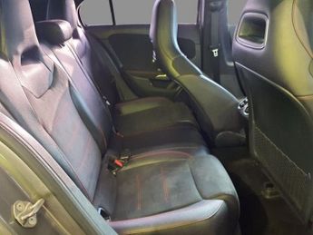 MERCEDES-BENZ A-CLASS 2.0 A250 AMG Line Hatchback 5dr Petrol 7G-DCT Euro 6 (s/s) (224 