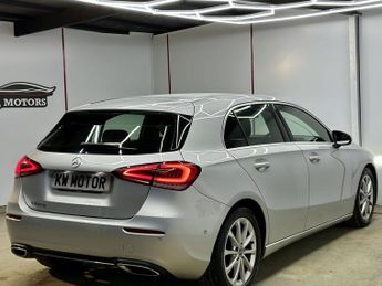 MERCEDES-BENZ A-CLASS 1.5 A180d Sport (Executive) Hatchback 5dr Diesel 7G-DCT Euro 6 (