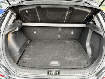 HYUNDAI KONA 1.6 T-GDi Premium GT SUV 5dr Petrol DCT 4WD Euro 6 (s/s) (177 ps