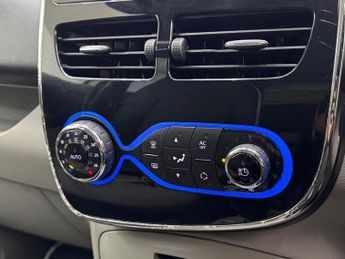 RENAULT ZOE 22kWh Dynamique Intens Hatchback 5dr Electric Auto (88 bhp)