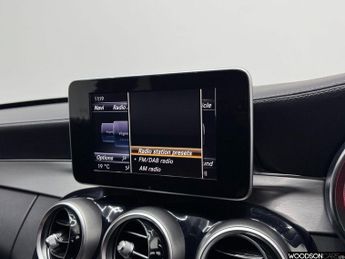 MERCEDES-BENZ C-CLASS 2.1 C220d AMG Line Saloon 4dr Diesel 7G-Tronic+ Euro 6 (s/s) (17