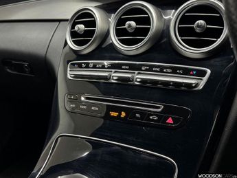 MERCEDES-BENZ C-CLASS 2.1 C220d AMG Line Saloon 4dr Diesel 7G-Tronic+ Euro 6 (s/s) (17