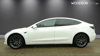 TESLA Model 3 Standard Range Plus Saloon 4dr Electric Auto RWD (241 bhp)