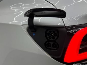 TESLA Model 3 Standard Range Plus Saloon 4dr Electric Auto RWD (241 bhp)