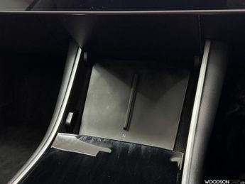 TESLA Model 3 Standard Range Plus Saloon 4dr Electric Auto RWD (241 bhp)