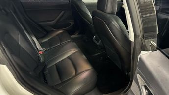 TESLA Model 3 Standard Range Plus Saloon 4dr Electric Auto RWD (241 bhp)