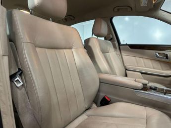 MERCEDES-BENZ E-CLASS 2.1 E250 CDI AMG Night Edition Saloon 4dr Diesel G-Tronic+ Euro 