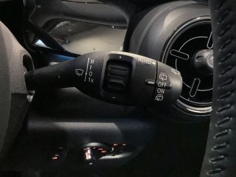 MINI Electric Hatch Cooper SE 32.6kWh Level 1 Hatchback 3dr Electric Auto (184 ps)