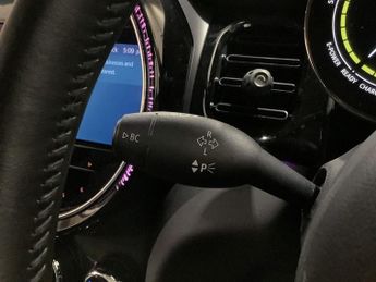 MINI Electric Hatch Cooper SE 32.6kWh Level 1 Hatchback 3dr Electric Auto (184 ps)