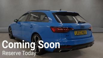 AUDI A4 AVANT 2.0 TDI 30 Black Edition Estate 5dr Diesel S Tronic Euro 6 (s/s)