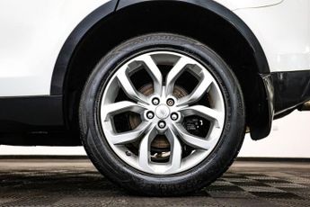 LAND ROVER DISCOVERY SPORT 2.0 TD4 HSE SUV 5dr Diesel Auto 4WD Euro 6 (s/s) (180 ps)