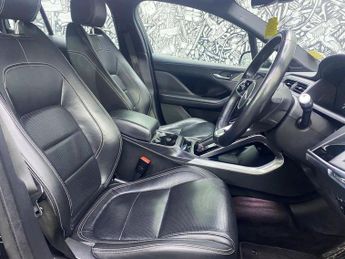 JAGUAR I-PACE 400 90kWh SE SUV 5dr Electric Auto 4WD (400 ps)