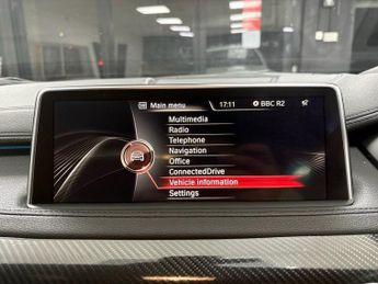 BMW X6 3.0 M50d SUV 5dr Diesel Auto xDrive Euro 6 (s/s) (381 ps)
