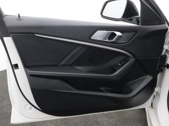 BMW 1 SERIES 1.5 118i M Sport Hatchback 5dr Petrol DCT Euro 6 (s/s) (140 ps)