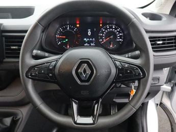 RENAULT TRAFIC 2.0 dCi Blue SL28 Business Panel Van 5dr Diesel Manual L1 H1 Eur