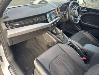 AUDI A1 1.5 TFSI 35 Vorsprung Sportback 5dr Petrol S Tronic Euro 6 (s/s)