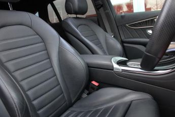 MERCEDES-BENZ EQC EQC 400 80kWh AMG Line (Premium Plus) SUV 5dr Electric Auto 4MAT