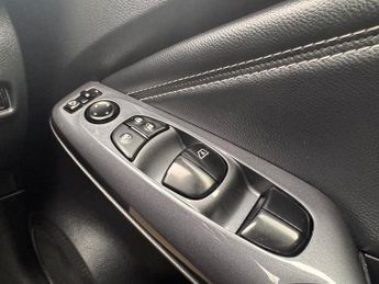 NISSAN JUKE 1.0 DIG-T Tekna SUV 5dr Petrol DCT Auto Euro 6 (s/s) (114 ps)