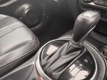 NISSAN JUKE 1.0 DIG-T Tekna SUV 5dr Petrol DCT Auto Euro 6 (s/s) (114 ps)