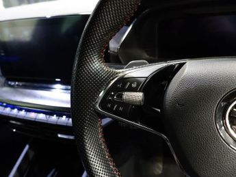 SKODA OCTAVIA 1.4 TSI iV 13kWh vRS Estate 5dr Petrol Plug-in Hybrid DSG Euro 6