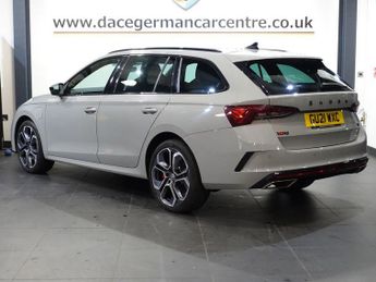 SKODA OCTAVIA 1.4 TSI iV 13kWh vRS Estate 5dr Petrol Plug-in Hybrid DSG Euro 6