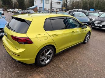 VOLKSWAGEN GOLF 1.5 eTSI MHEV R-Line Hatchback 5dr Petrol Hybrid DSG Euro 6 (s/s