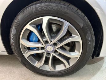 MERCEDES-BENZ C-CLASS 2.0 C350e 6.4kWh Sport Saloon 4dr Petrol Plug-in Hybrid G-Tronic