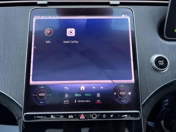 MERCEDES-BENZ EQE EQE 300 89kWh AMG Line (Premium) Saloon 4dr Electric Auto (245 p