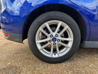 FORD GRAND C-MAX 1.5 TDCi Zetec MPV 5dr Diesel Powershift Euro 6 (s/s) (120 ps)