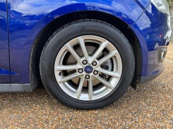 FORD GRAND C-MAX 1.5 TDCi Zetec MPV 5dr Diesel Powershift Euro 6 (s/s) (120 ps)