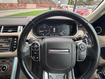 LAND ROVER RANGE ROVER SPORT 3.0 SD V6 HSE Dynamic SUV 5dr Diesel Auto 4WD Euro 5 (s/s) (292 