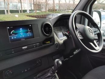 MERCEDES-BENZ SPRINTER 2.1 314 CDI Progressive Chassis Cab 2dr Diesel Manual FWD L2 Eur