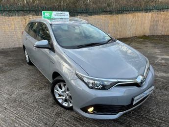 TOYOTA AURIS 1.8 VVT-h Icon Tech Touring Sports 5dr Petrol Hybrid CVT Euro 6 