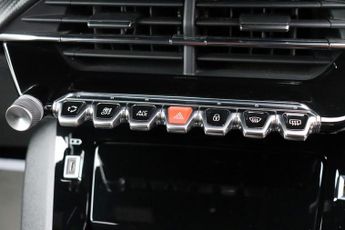 PEUGEOT 208 1.2 PURETECH GT LINE