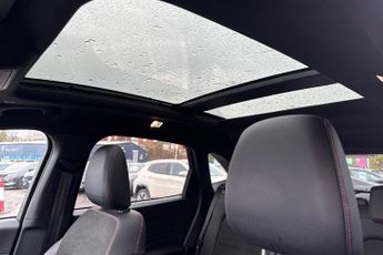 FORD KUGA 2.5 EcoBoost Duratec 14.4kWh ST-Line X SUV 5dr Petrol Plug-in Hy