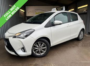 Toyota Yaris 1.0 VVT-i Icon Tech Hatchback 5dr Petrol Manual Euro 6 (69 ps)