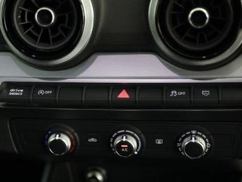 AUDI Q2 1.5 TFSI CoD 35 S line SUV 5dr Petrol S Tronic Euro 6 (s/s) (150