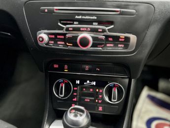 AUDI Q3 1.4 TFSI CoD S line Edition SUV 5dr Petrol S Tronic Euro 6 (s/s)