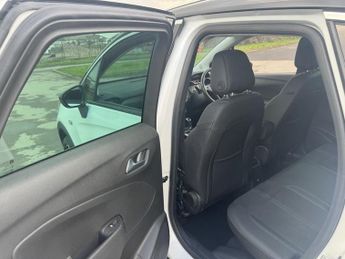 VAUXHALL CROSSLAND 1.2 Turbo Ultimate SUV 5dr Petrol Auto Euro 6 (s/s) (130 ps)