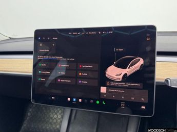 TESLA Model 3 Standard Range Plus Saloon 4dr Electric Auto RWD (241 bhp)