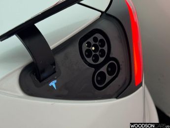 TESLA Model 3 Standard Range Plus Saloon 4dr Electric Auto RWD (241 bhp)