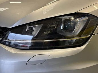 VOLKSWAGEN GOLF 2.0 TDI BlueMotion Tech Alltrack Estate 5 Door Diesel Automatic 